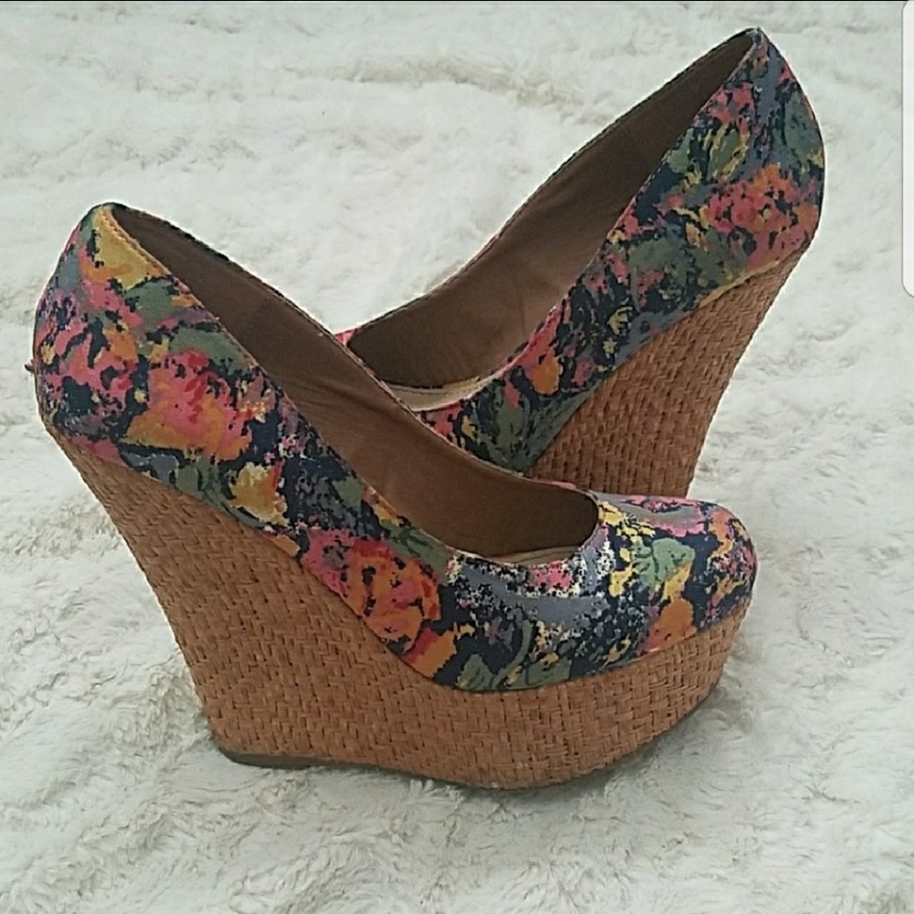 Steve Madden Floral Wedges